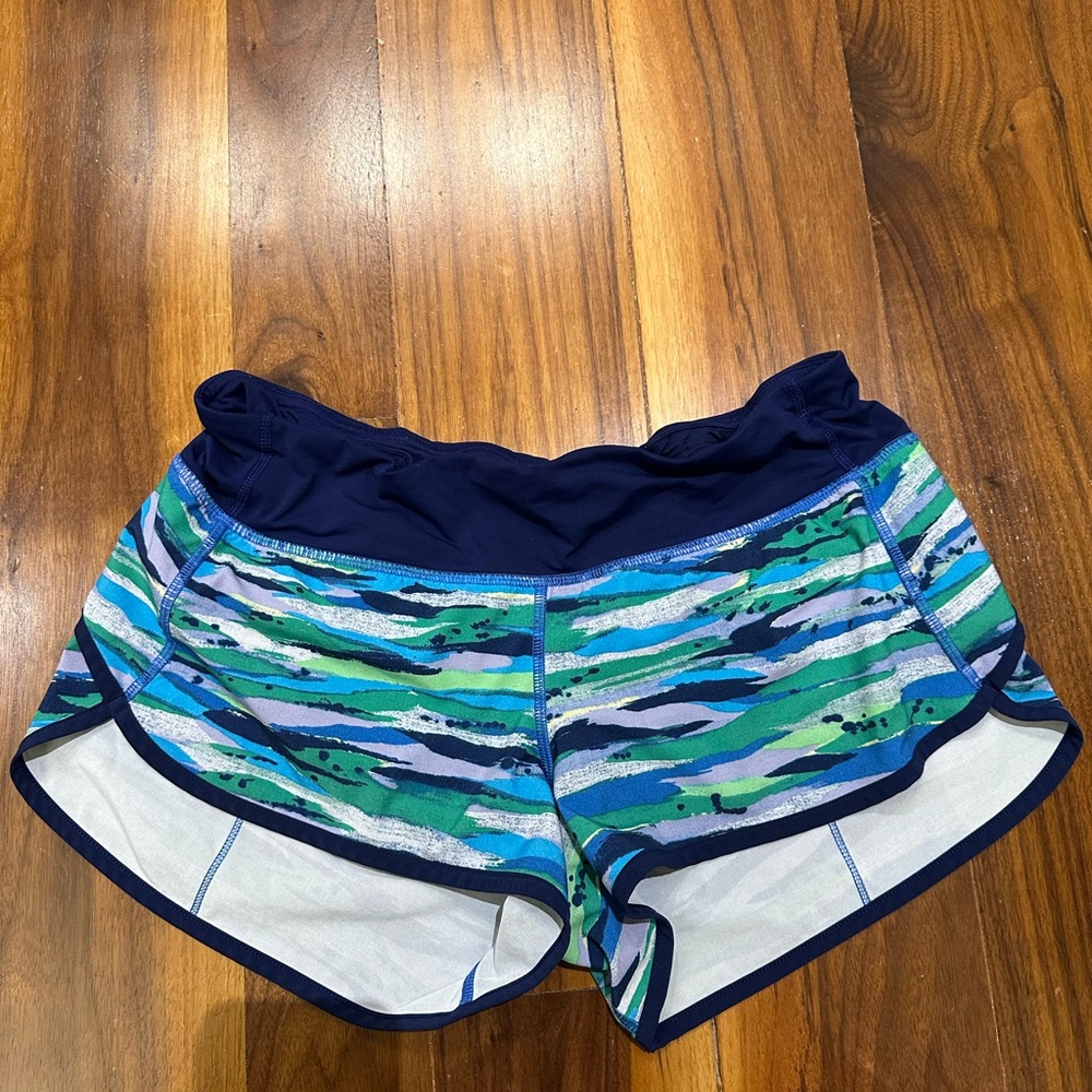 Vintage Lululemon Speed Up 2.5 Shorts